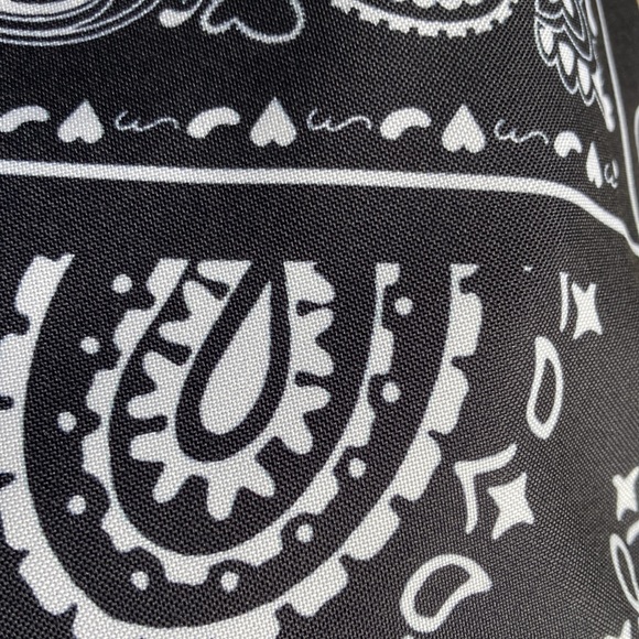 Paisley Black & White  Drawstring Backpack Workout Gym Sport Bag DrawString  New - Picture 5 of 14